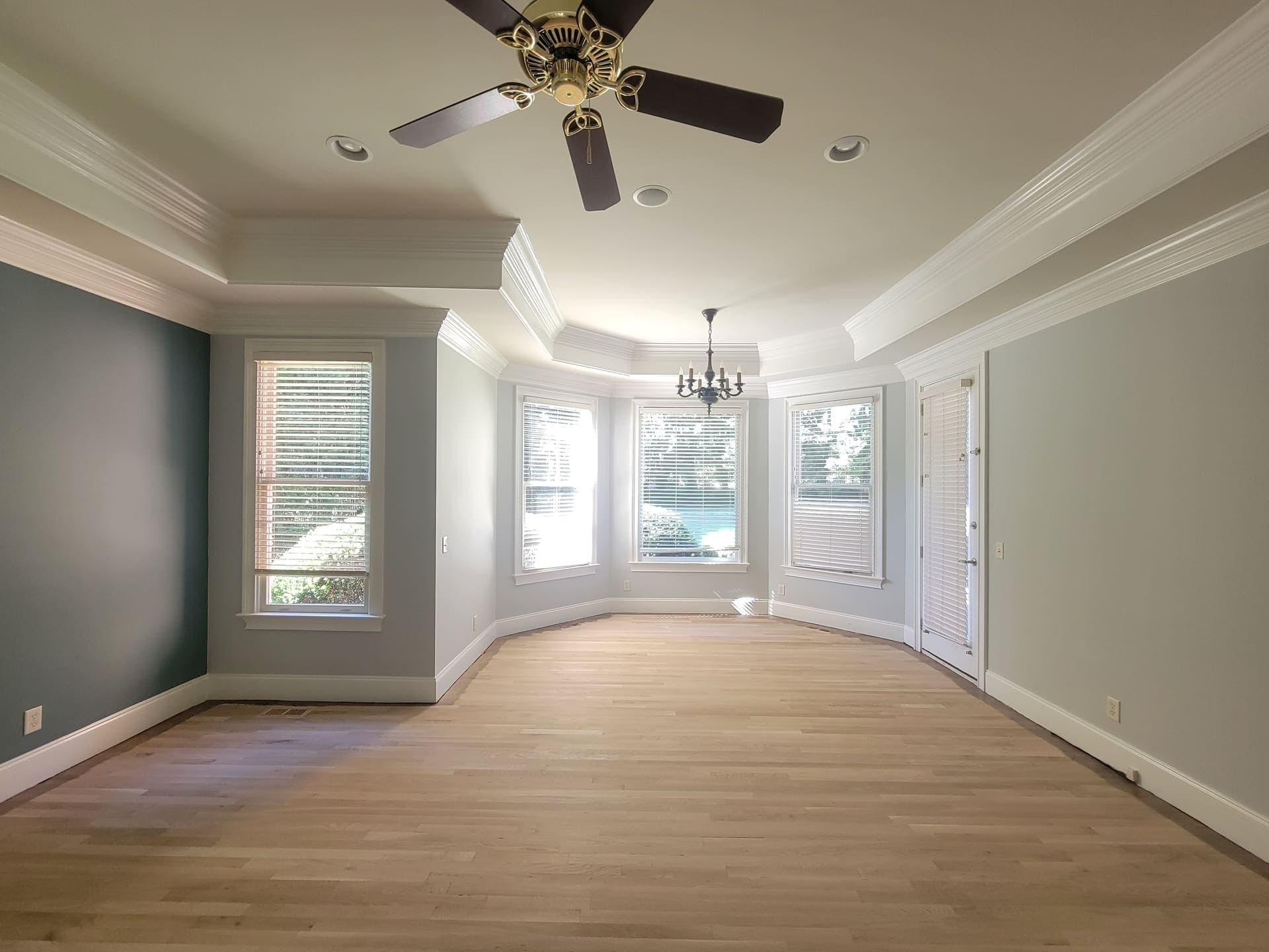 How to Choose the Right Paint Colors for Every Room in Your Home